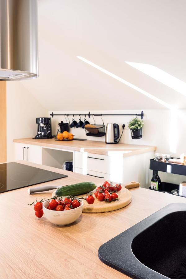 Rothko Apartment/8 Guests/4Bedrooms/Riga Old Town Екстер'єр фото