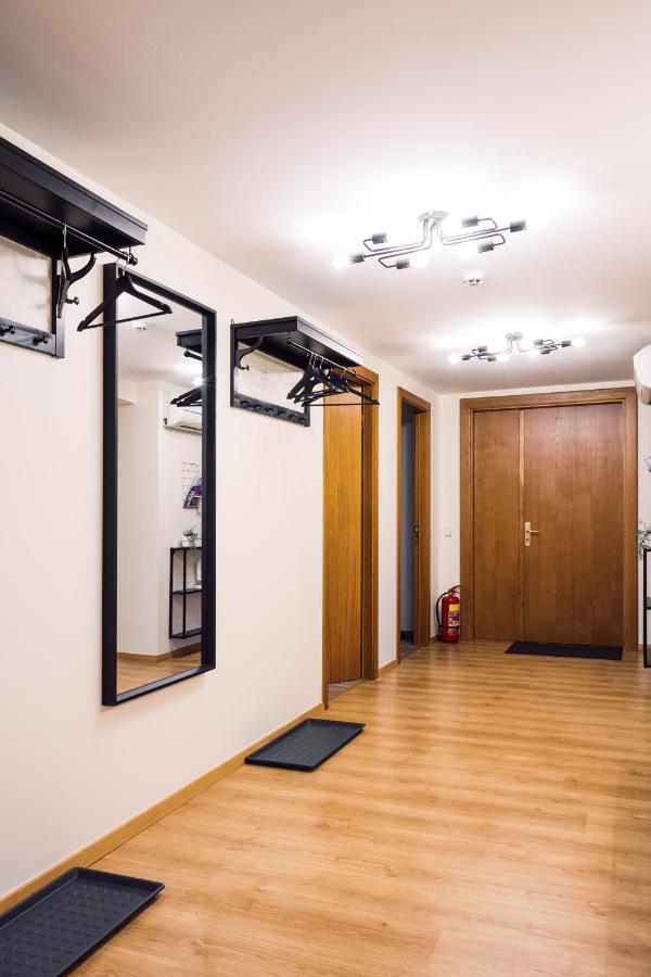 Rothko Apartment/8 Guests/4Bedrooms/Riga Old Town Екстер'єр фото